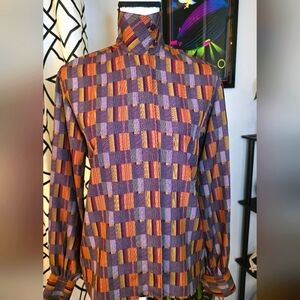 Vintage long sleeve geometric button down shirt. 70s 80s